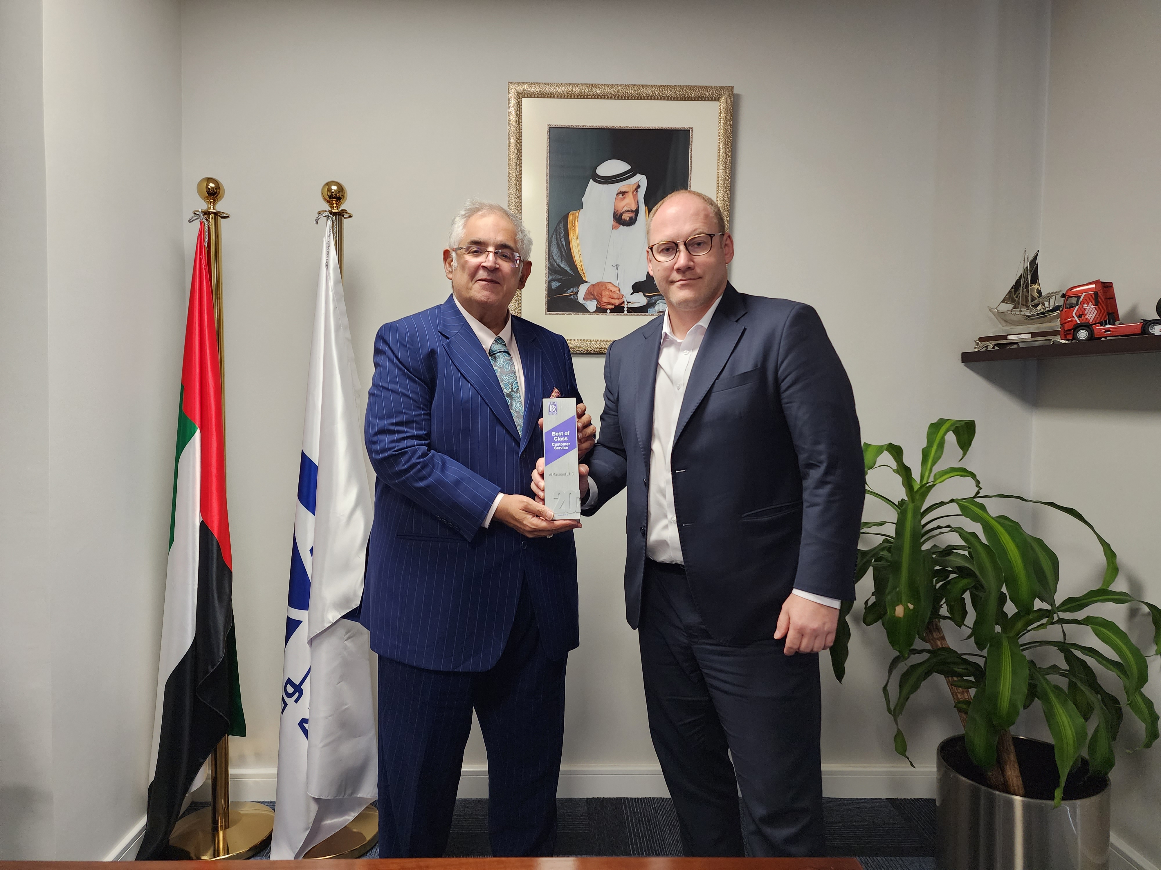 Al Masaood Power Division Earns "Best of Class Customer Service" Award, Setting New Standards in the Power Generation Industry"